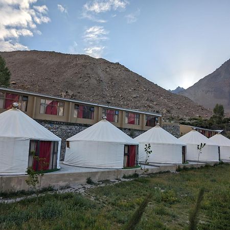 Apex Hotels And Resorts Hussaini Karimabad  Exteriér fotografie