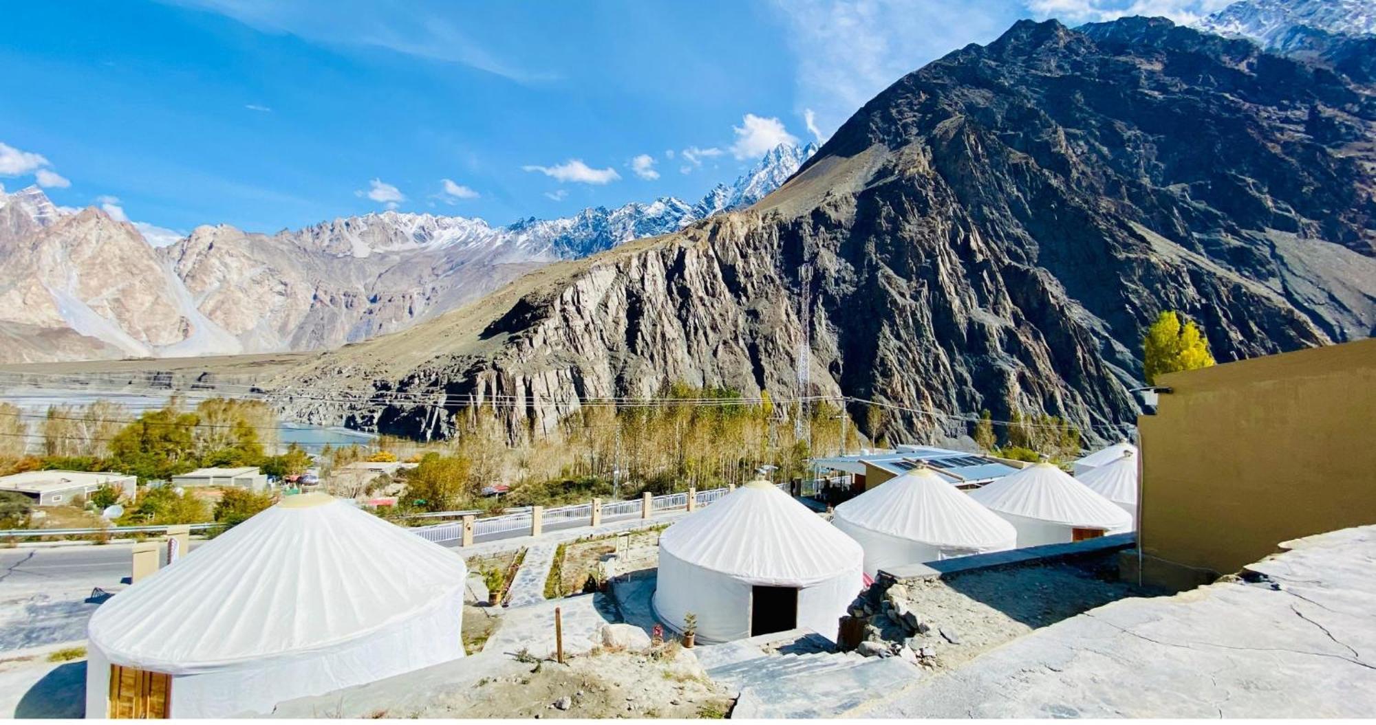 Apex Hotels And Resorts Hussaini Karimabad  Exteriér fotografie