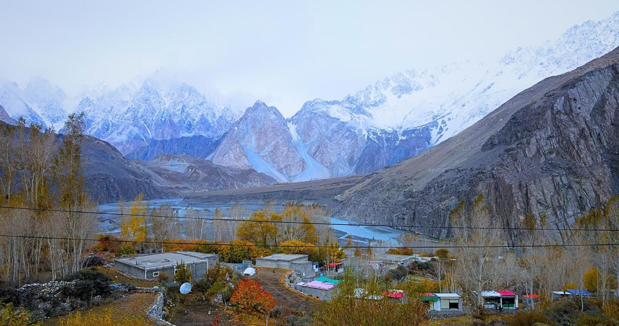 Apex Hotels And Resorts Hussaini Karimabad  Exteriér fotografie