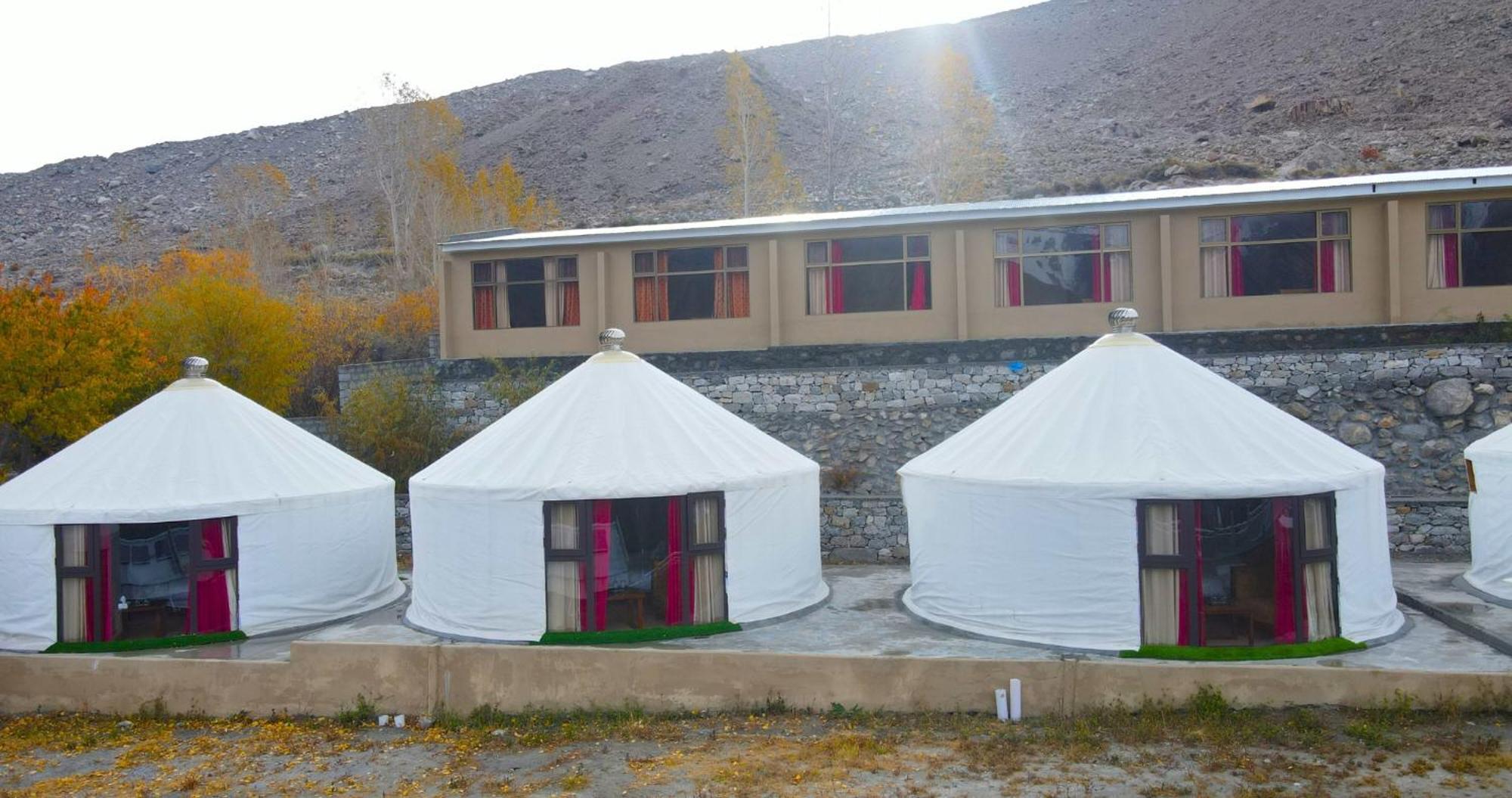 Apex Hotels And Resorts Hussaini Karimabad  Exteriér fotografie
